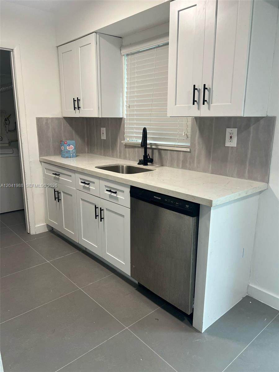2611 204th Ter - Photo 1
