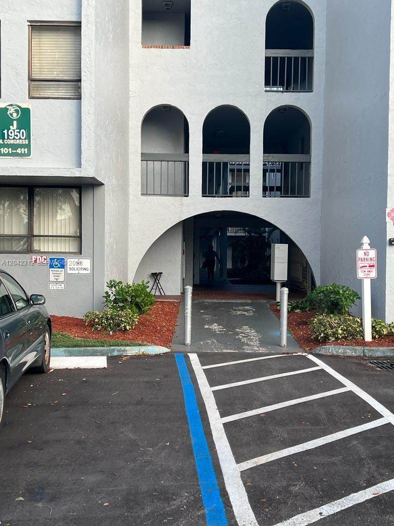 1950 Congress Ave - Photo 1