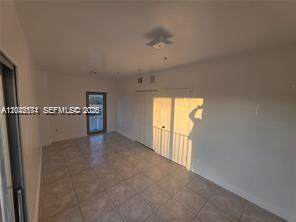 https://bt-photos.global.ssl.fastly.net/miami/orig_boomver_1_A12042571-2.jpg