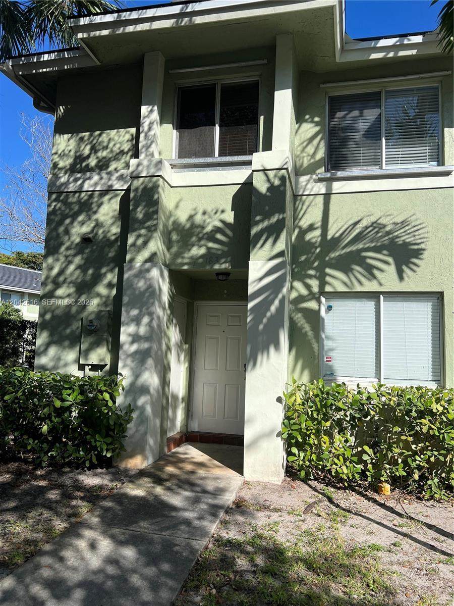 https://bt-photos.global.ssl.fastly.net/miami/orig_boomver_1_A12042616-2.jpg