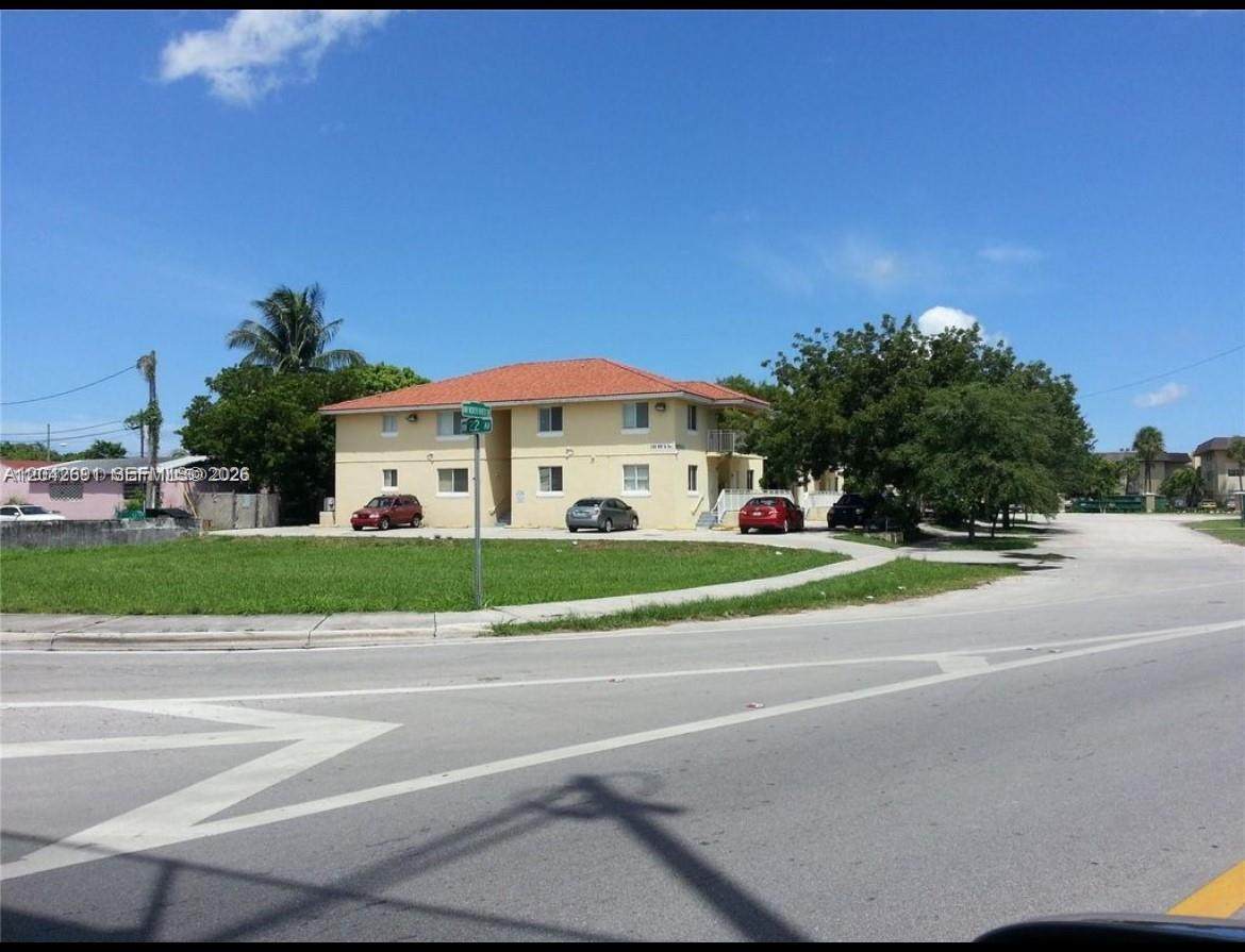 https://bt-photos.global.ssl.fastly.net/miami/orig_boomver_1_A12042691-2.jpg