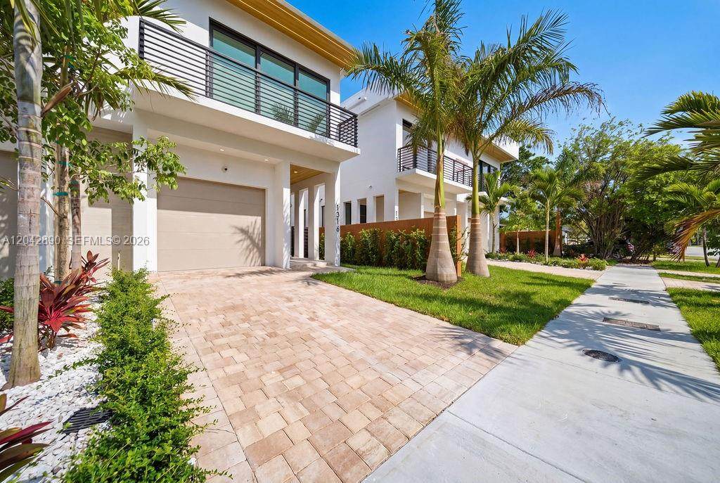 https://bt-photos.global.ssl.fastly.net/miami/orig_boomver_1_A12042890-2.jpg