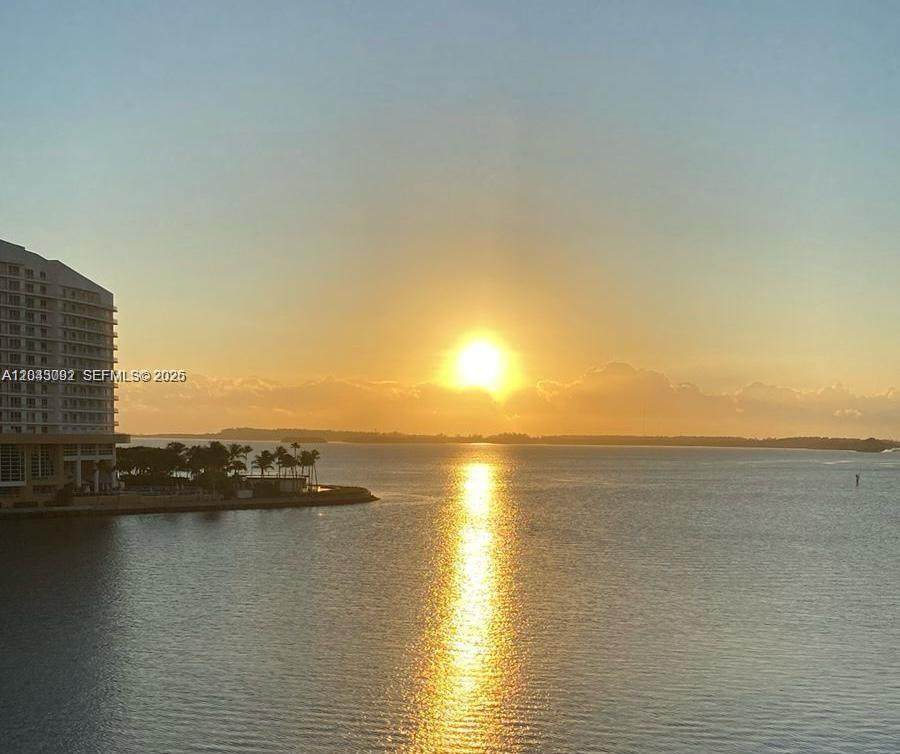 801 Brickell Bay Dr - Photo 1