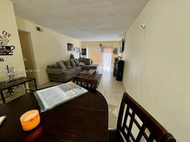 https://bt-photos.global.ssl.fastly.net/miami/orig_boomver_1_A12043136-2.jpg