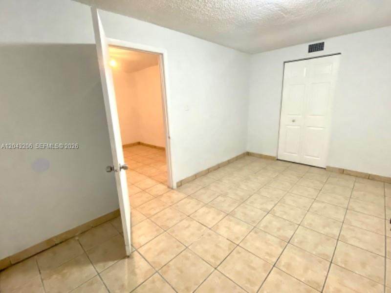 https://bt-photos.global.ssl.fastly.net/miami/orig_boomver_1_A12043206-2.jpg