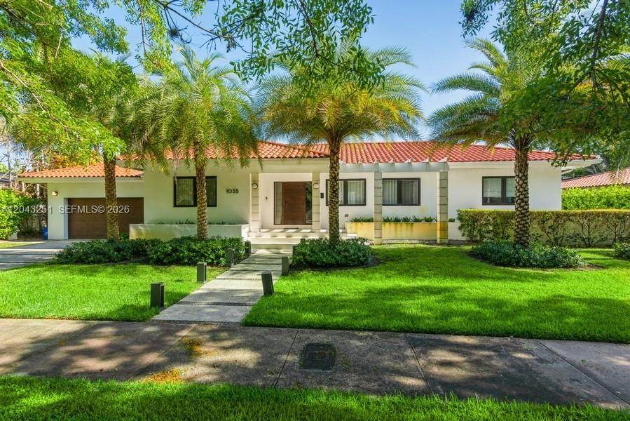 1035 Catalonia Ave - Photo 1