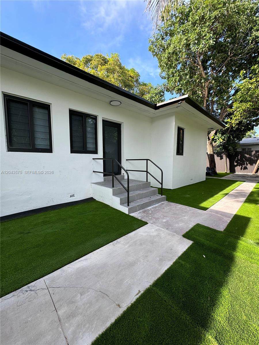 5521 1st Ave - Photo 1