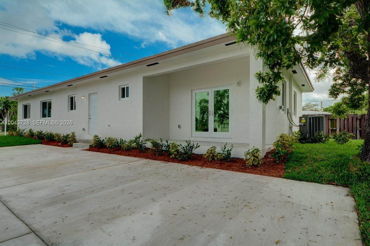 312 Phippen Waiters Rd - Photo 1