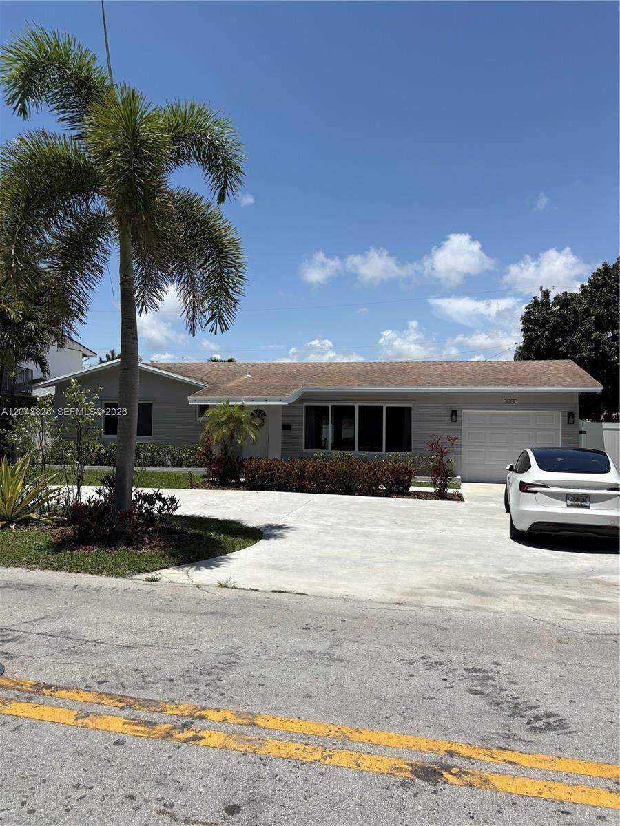 https://bt-photos.global.ssl.fastly.net/miami/orig_boomver_1_A12043826-2.jpg