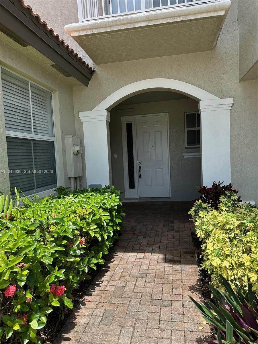 https://bt-photos.global.ssl.fastly.net/miami/orig_boomver_2_A12043838-2.jpg