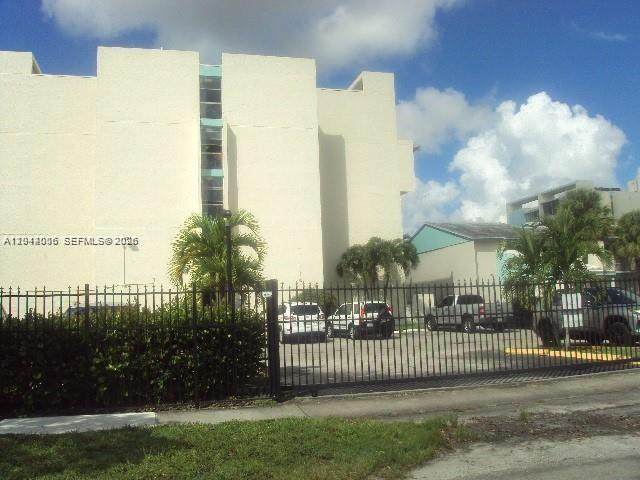 https://bt-photos.global.ssl.fastly.net/miami/orig_boomver_1_A12044006-2.jpg