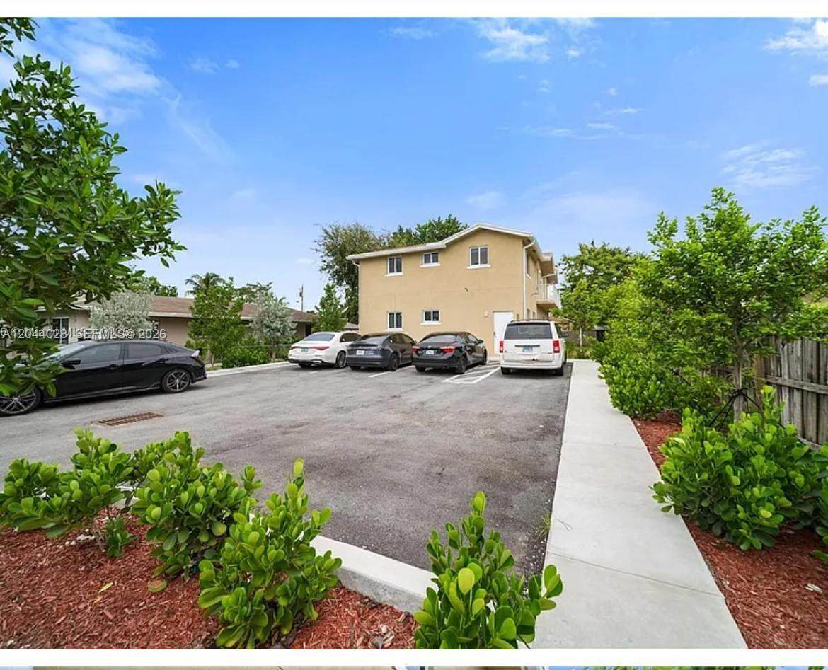 2311 Scott St - Photo 1