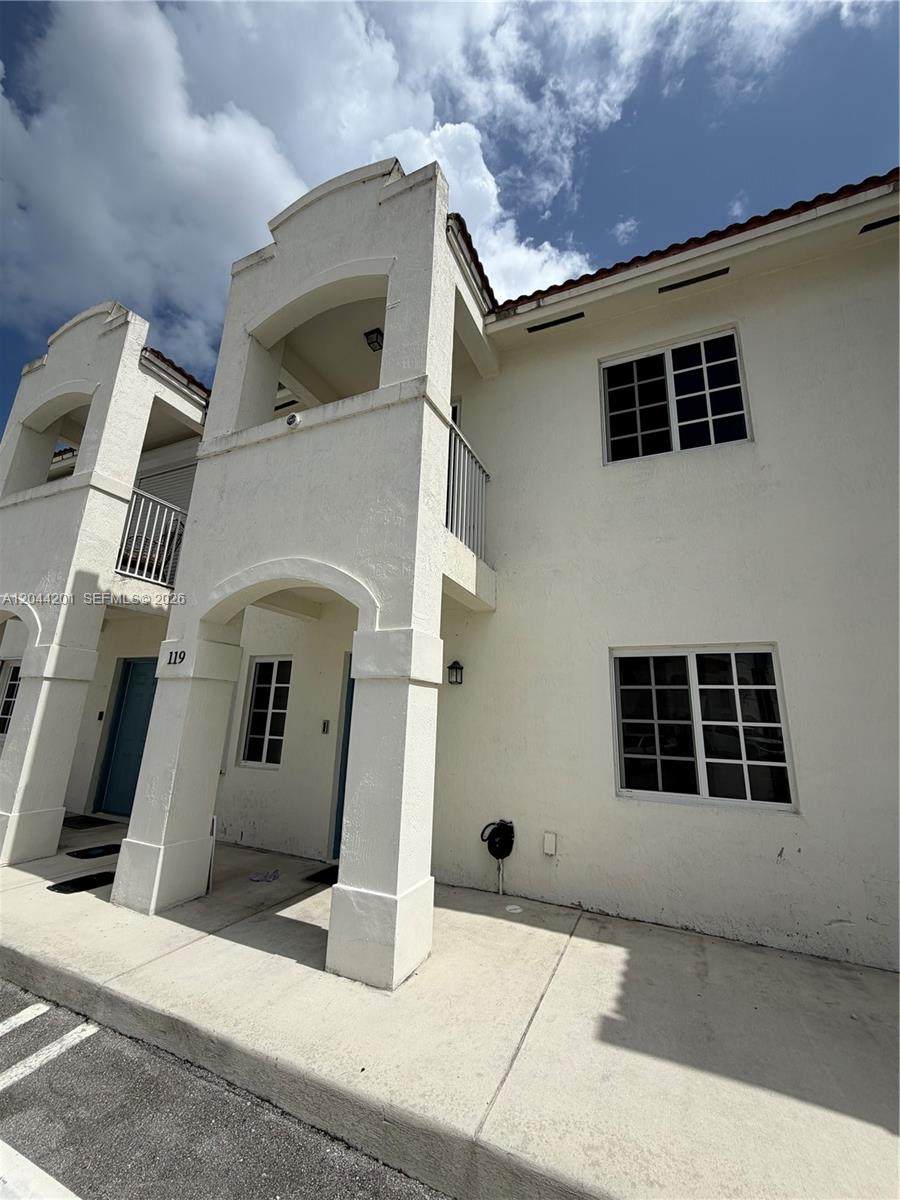 https://bt-photos.global.ssl.fastly.net/miami/orig_boomver_1_A12044201-2.jpg