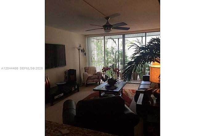 https://bt-photos.global.ssl.fastly.net/miami/orig_boomver_1_A12044466-2.jpg