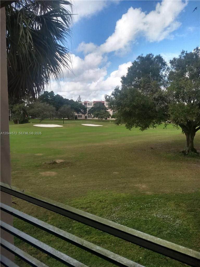 https://bt-photos.global.ssl.fastly.net/miami/orig_boomver_1_A12044572-2.jpg