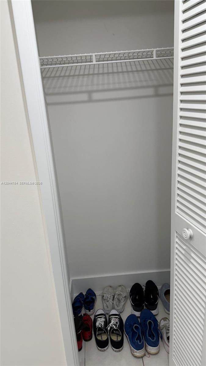 https://bt-photos.global.ssl.fastly.net/miami/1280_boomver_1_A12044754-2.jpg