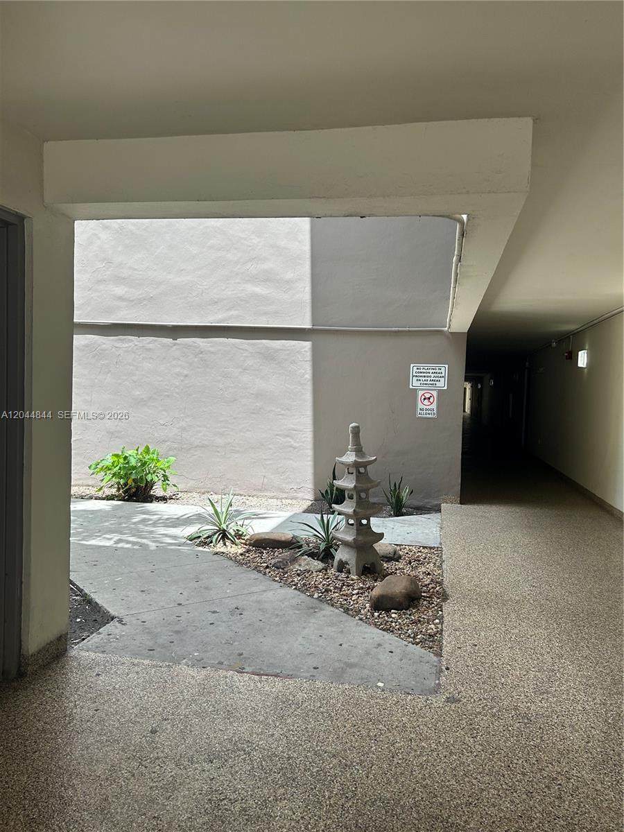 https://bt-photos.global.ssl.fastly.net/miami/orig_boomver_1_A12044844-2.jpg