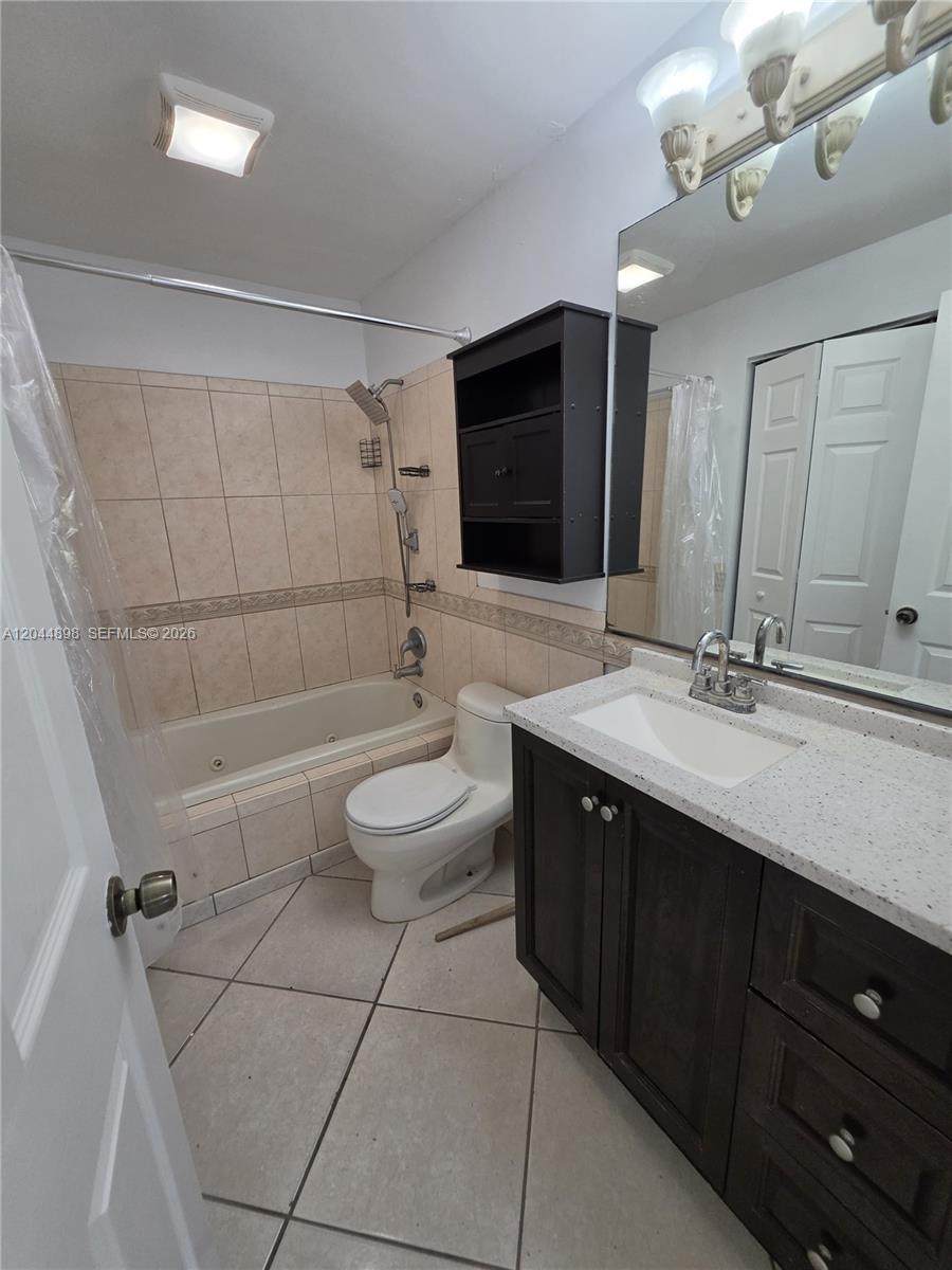 https://bt-photos.global.ssl.fastly.net/miami/orig_boomver_1_A12044898-2.jpg