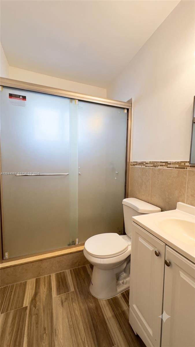 https://bt-photos.global.ssl.fastly.net/miami/1280_boomver_1_A12044982-2.jpg