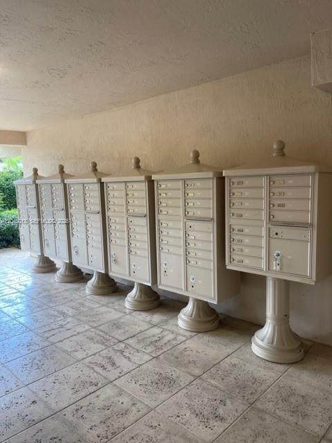https://bt-photos.global.ssl.fastly.net/miami/orig_boomver_1_A12045013-2.jpg