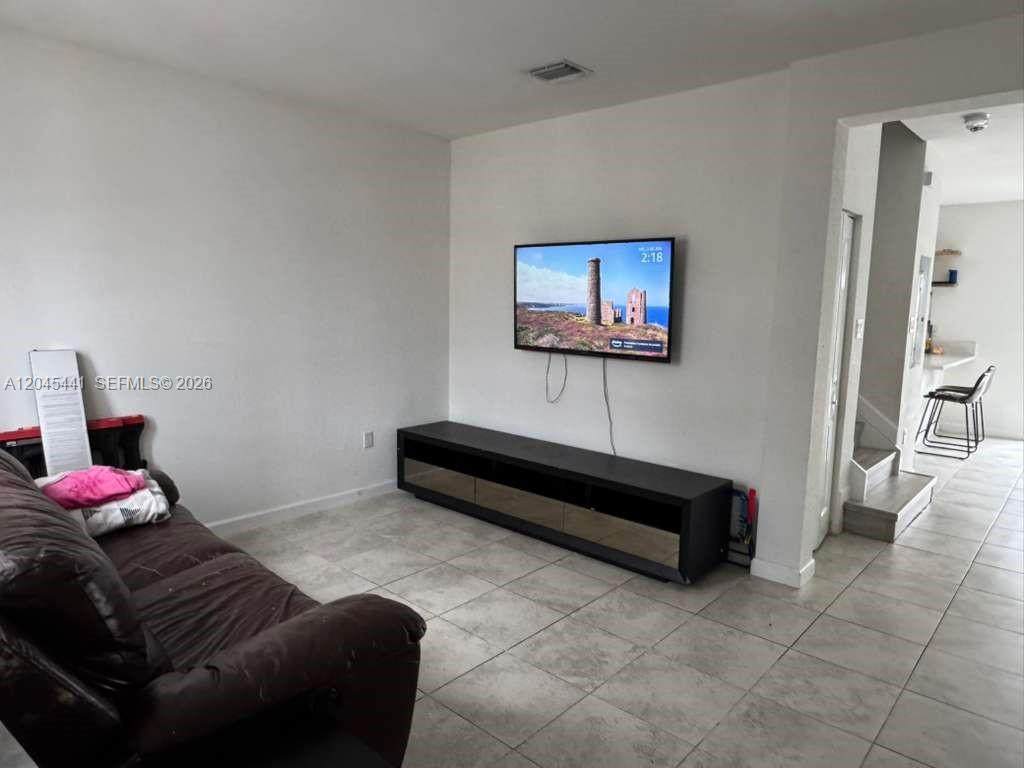 https://bt-photos.global.ssl.fastly.net/miami/orig_boomver_1_A12045441-2.jpg