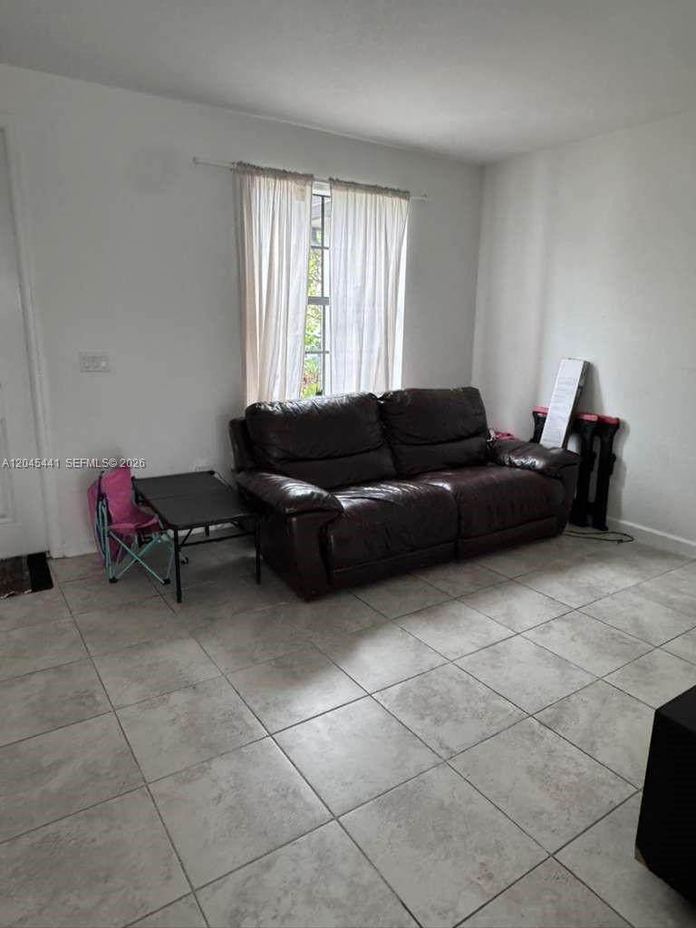 https://bt-photos.global.ssl.fastly.net/miami/orig_boomver_1_A12045441-2.jpg