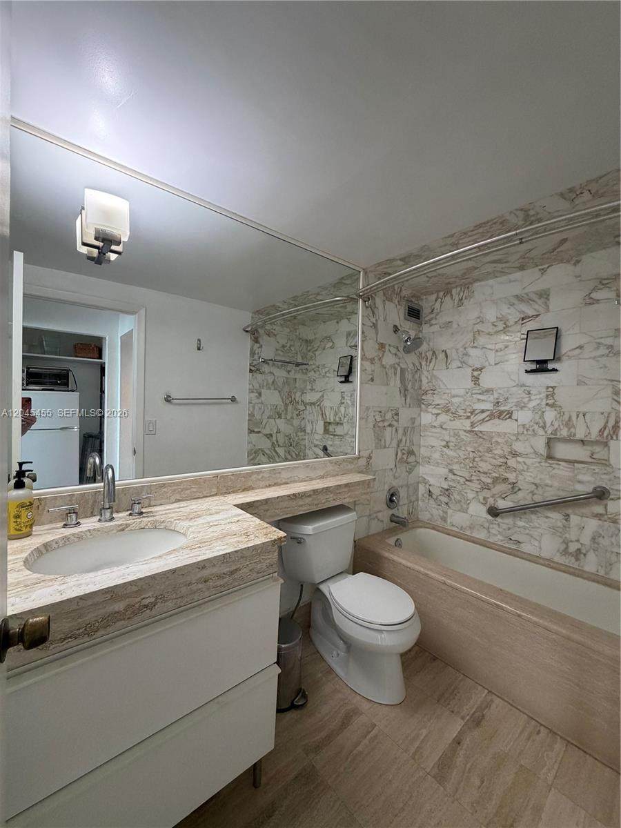 https://bt-photos.global.ssl.fastly.net/miami/1280_boomver_1_A12045455-2.jpg