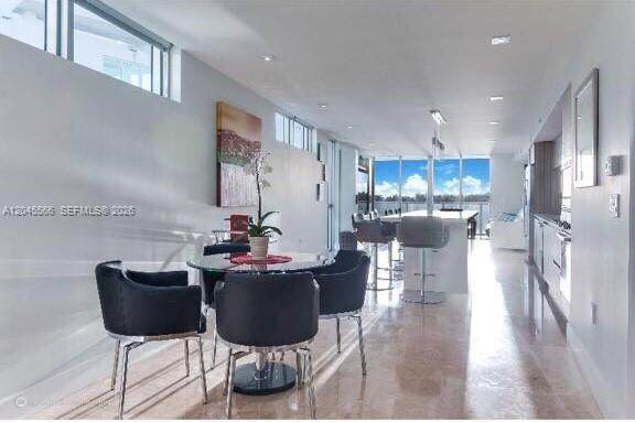 https://bt-photos.global.ssl.fastly.net/miami/orig_boomver_1_A12045566-2.jpg