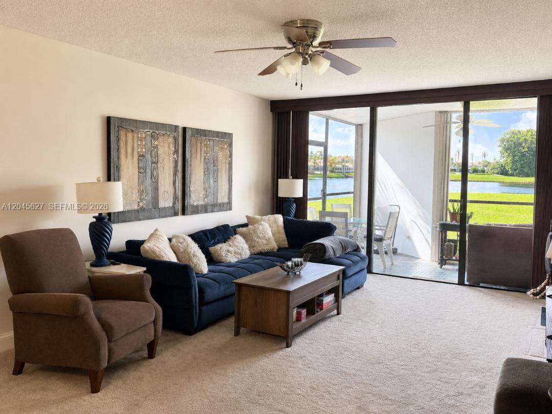 16325 Golf Club Rd - Photo 1