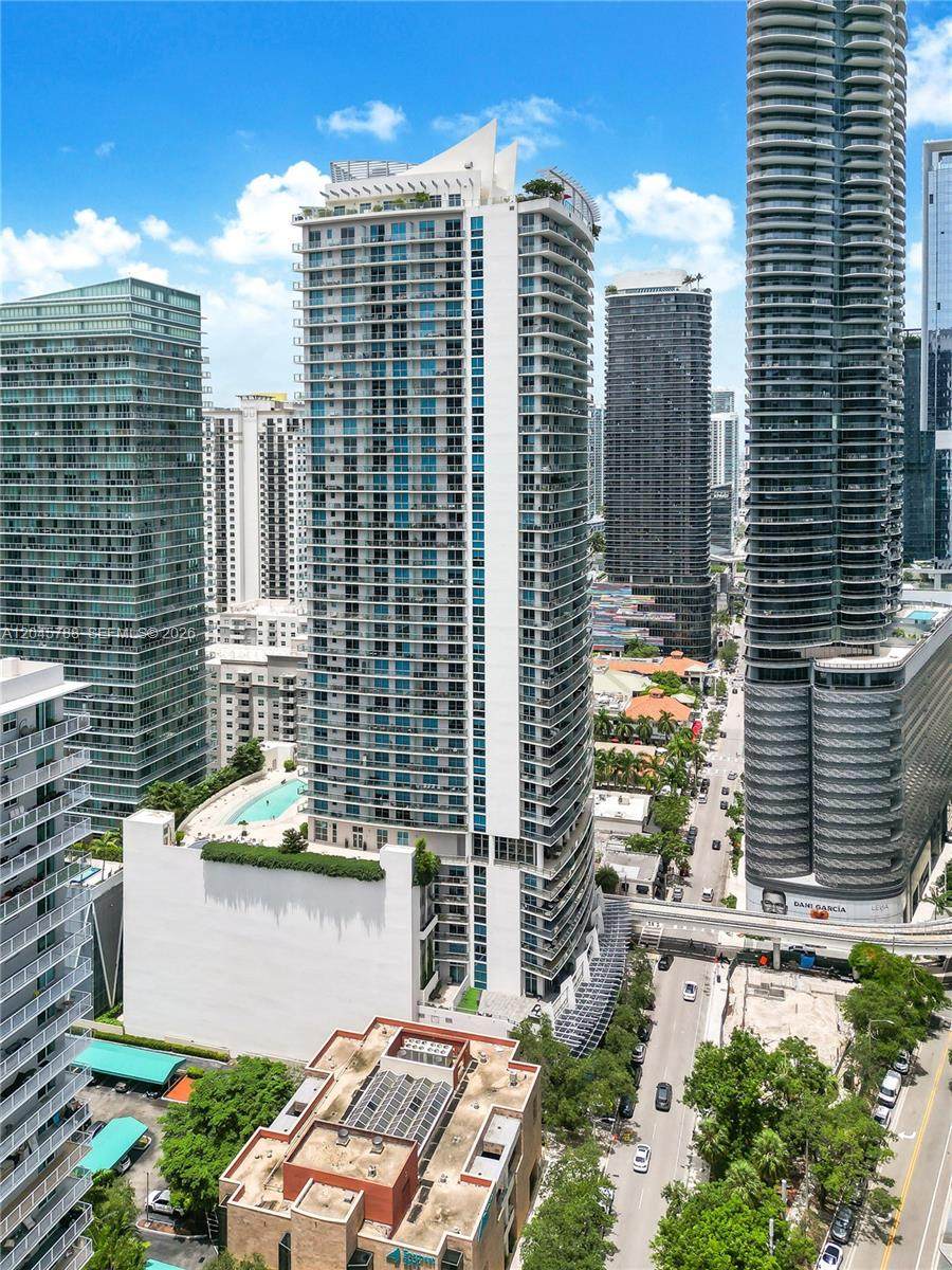 https://bt-photos.global.ssl.fastly.net/miami/1280_boomver_1_A12045788-2.jpg