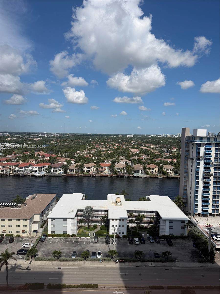 https://bt-photos.global.ssl.fastly.net/miami/orig_boomver_1_A12045883-2.jpg