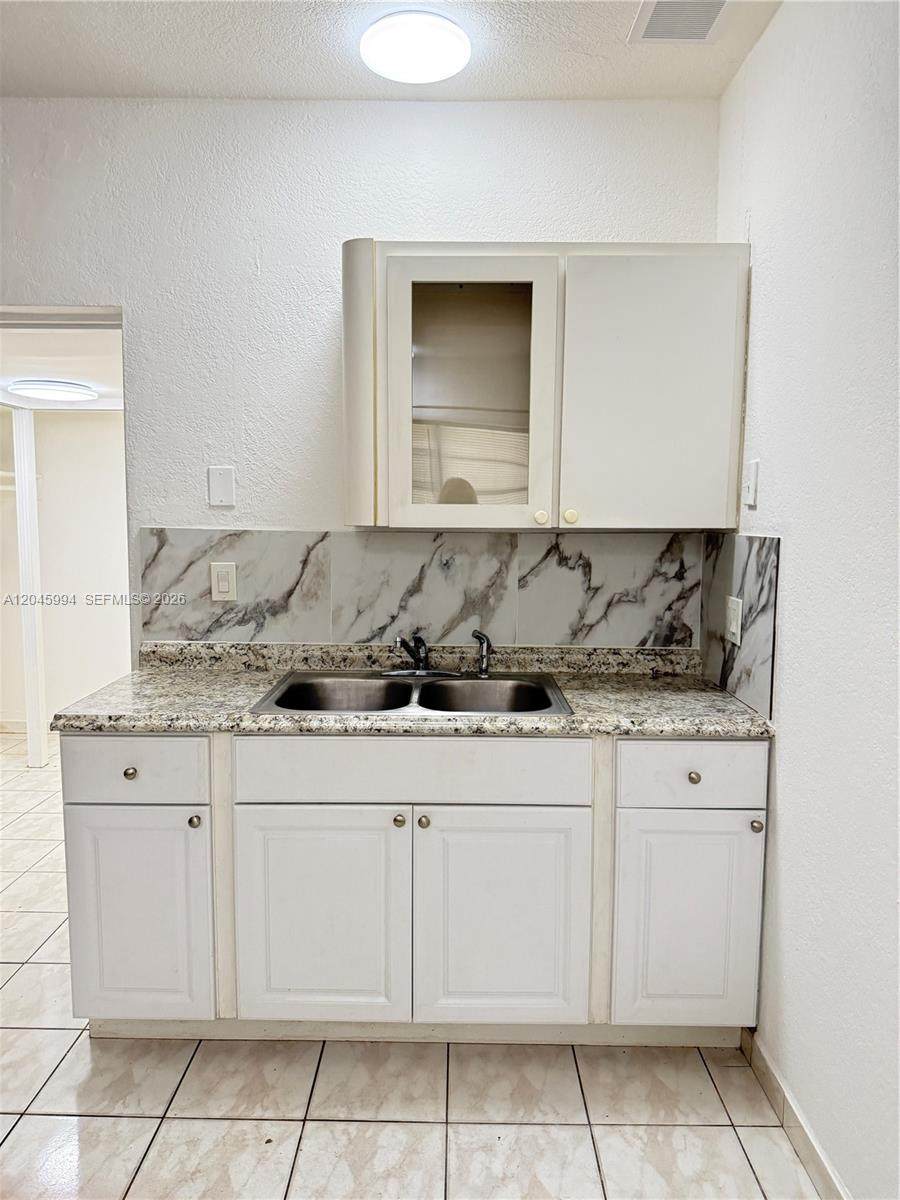 https://bt-photos.global.ssl.fastly.net/miami/orig_boomver_1_A12045994-2.jpg