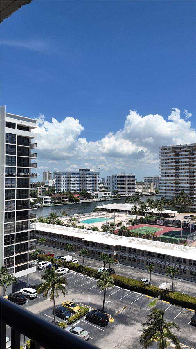 https://bt-photos.global.ssl.fastly.net/miami/orig_boomver_1_A12046161-2.jpg