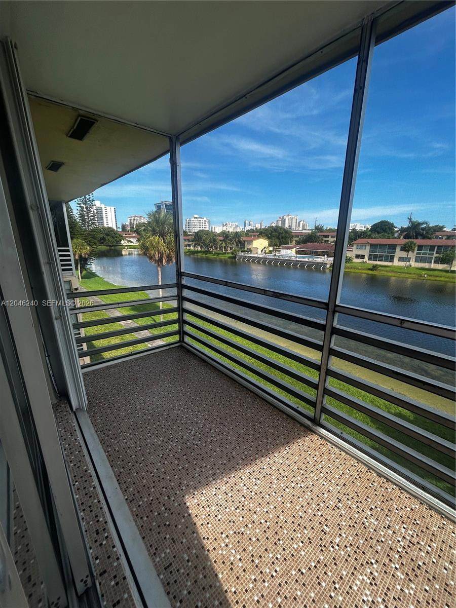 https://bt-photos.global.ssl.fastly.net/miami/orig_boomver_1_A12046240-2.jpg