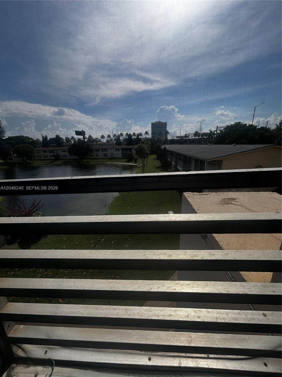 https://bt-photos.global.ssl.fastly.net/miami/orig_boomver_1_A12046240-2.jpg