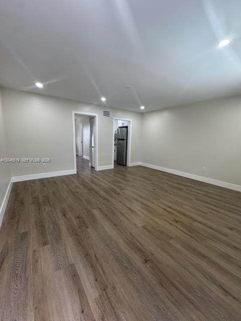 6805 88th St - Photo 1