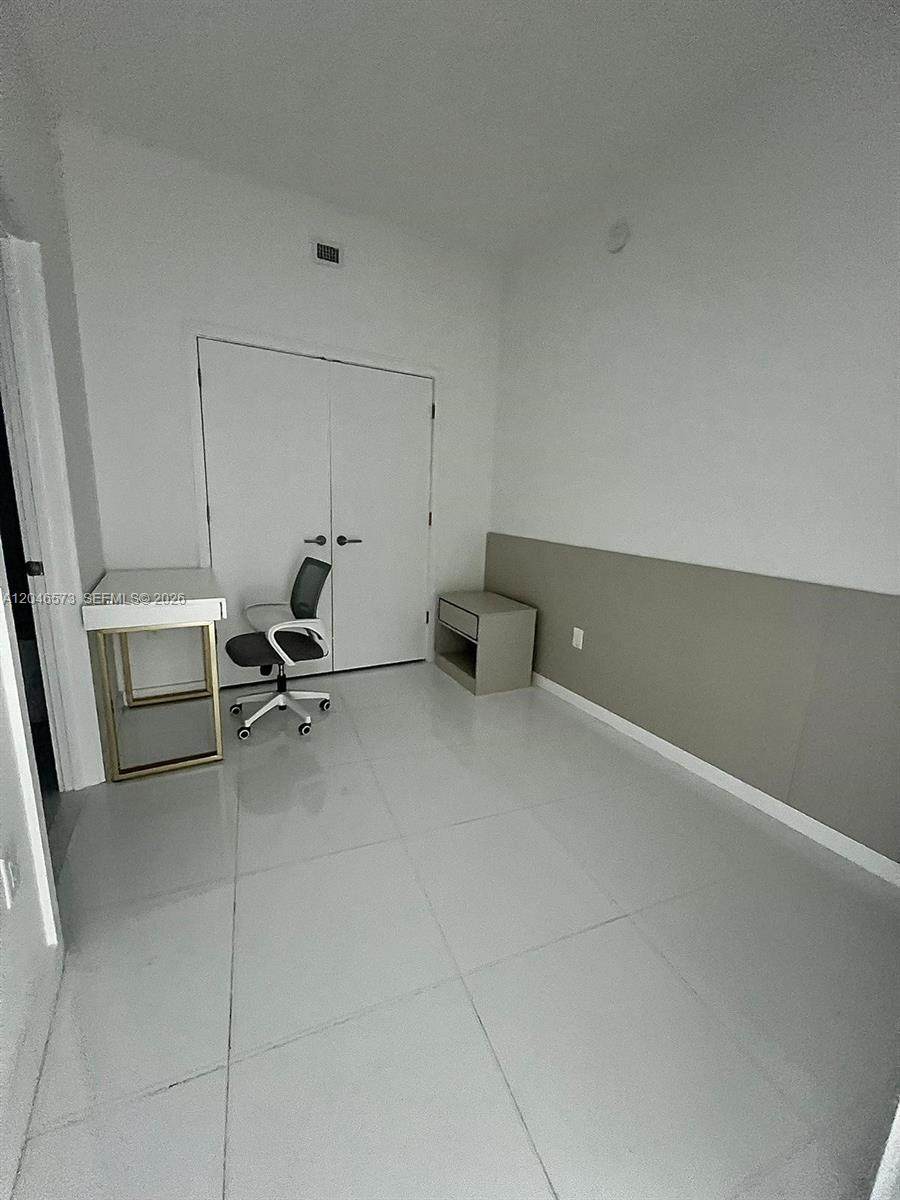 https://bt-photos.global.ssl.fastly.net/miami/orig_boomver_1_A12046573-2.jpg