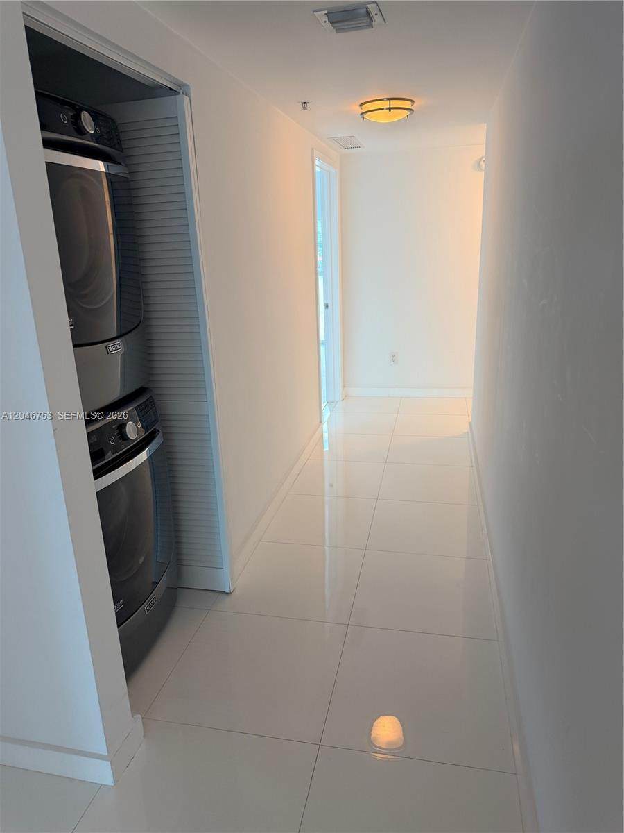 https://bt-photos.global.ssl.fastly.net/miami/orig_boomver_1_A12046753-2.jpg