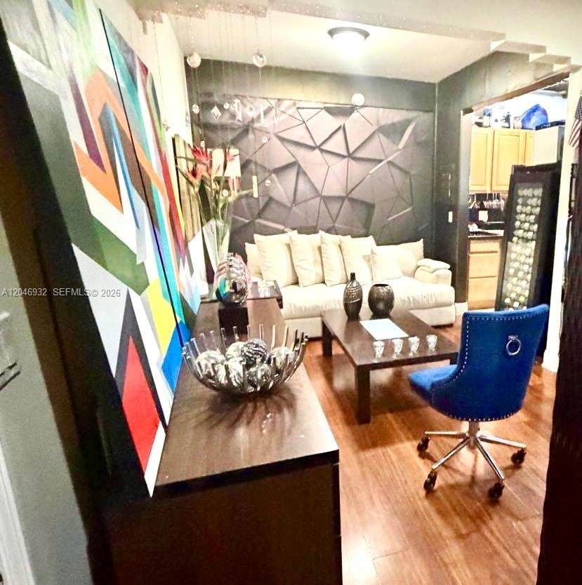 https://bt-photos.global.ssl.fastly.net/miami/1280_boomver_1_A12046932-2.jpg