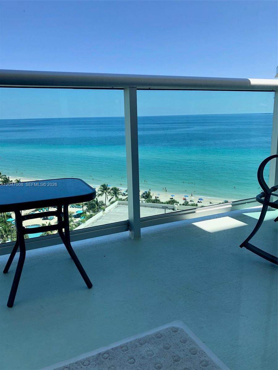 https://bt-photos.global.ssl.fastly.net/miami/orig_boomver_1_A12047008-2.jpg