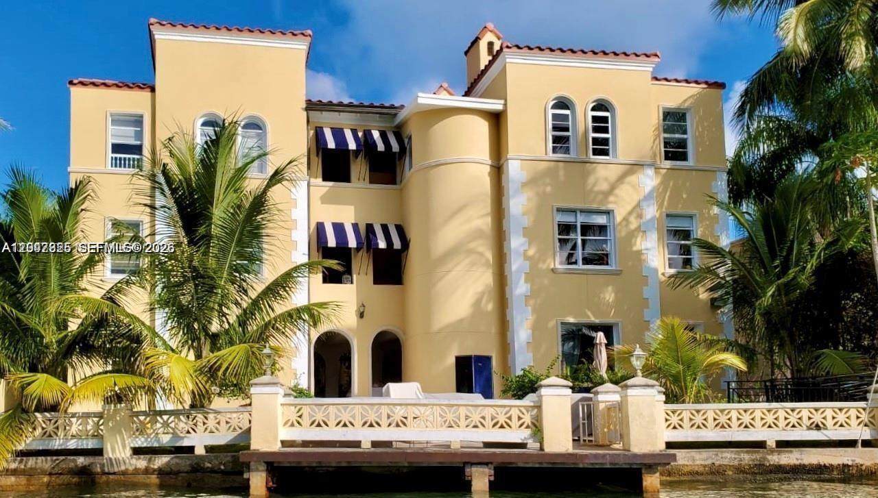 https://bt-photos.global.ssl.fastly.net/miami/orig_boomver_1_A12047325-2.jpg