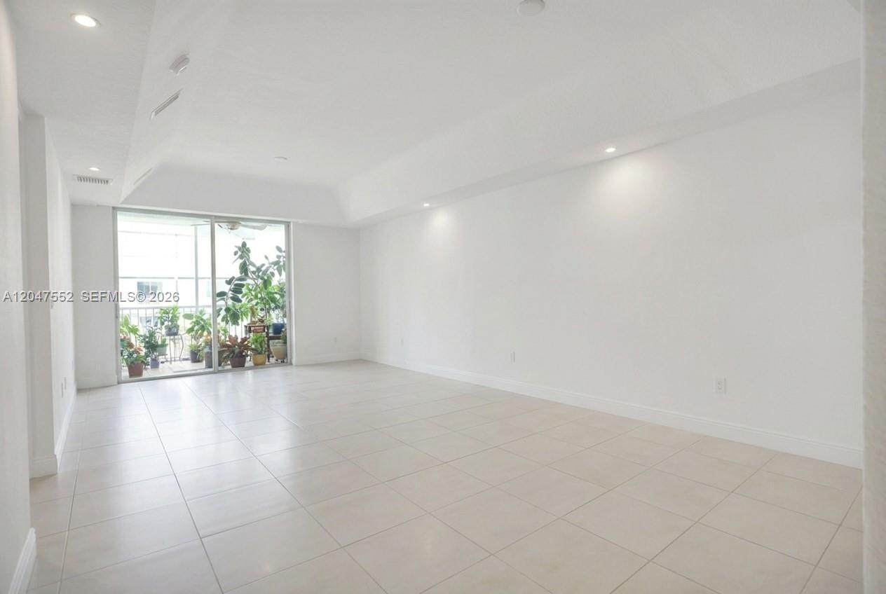 10720 66th St - Photo 1