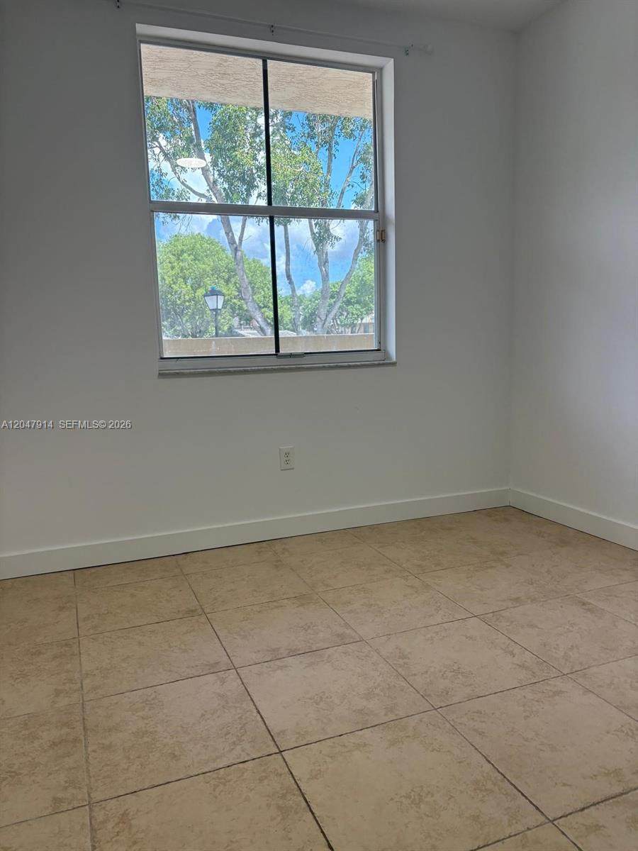 https://bt-photos.global.ssl.fastly.net/miami/orig_boomver_1_A12047914-2.jpg