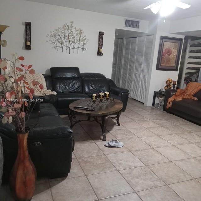 https://bt-photos.global.ssl.fastly.net/miami/orig_boomver_1_A12048063-2.jpg