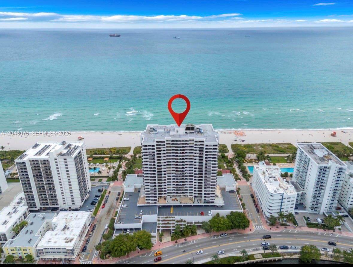 2555 Collins Ave - Photo 1