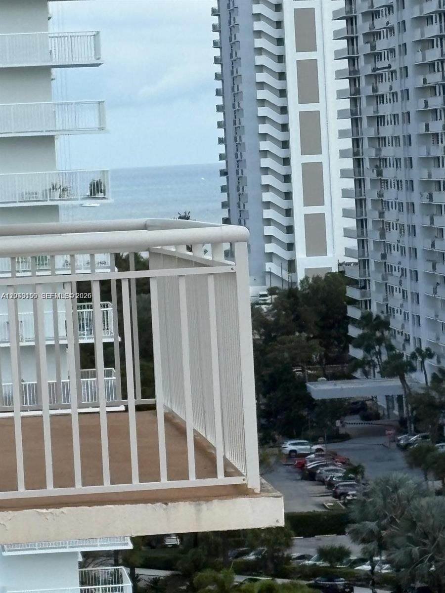https://bt-photos.global.ssl.fastly.net/miami/orig_boomver_1_A12048156-2.jpg