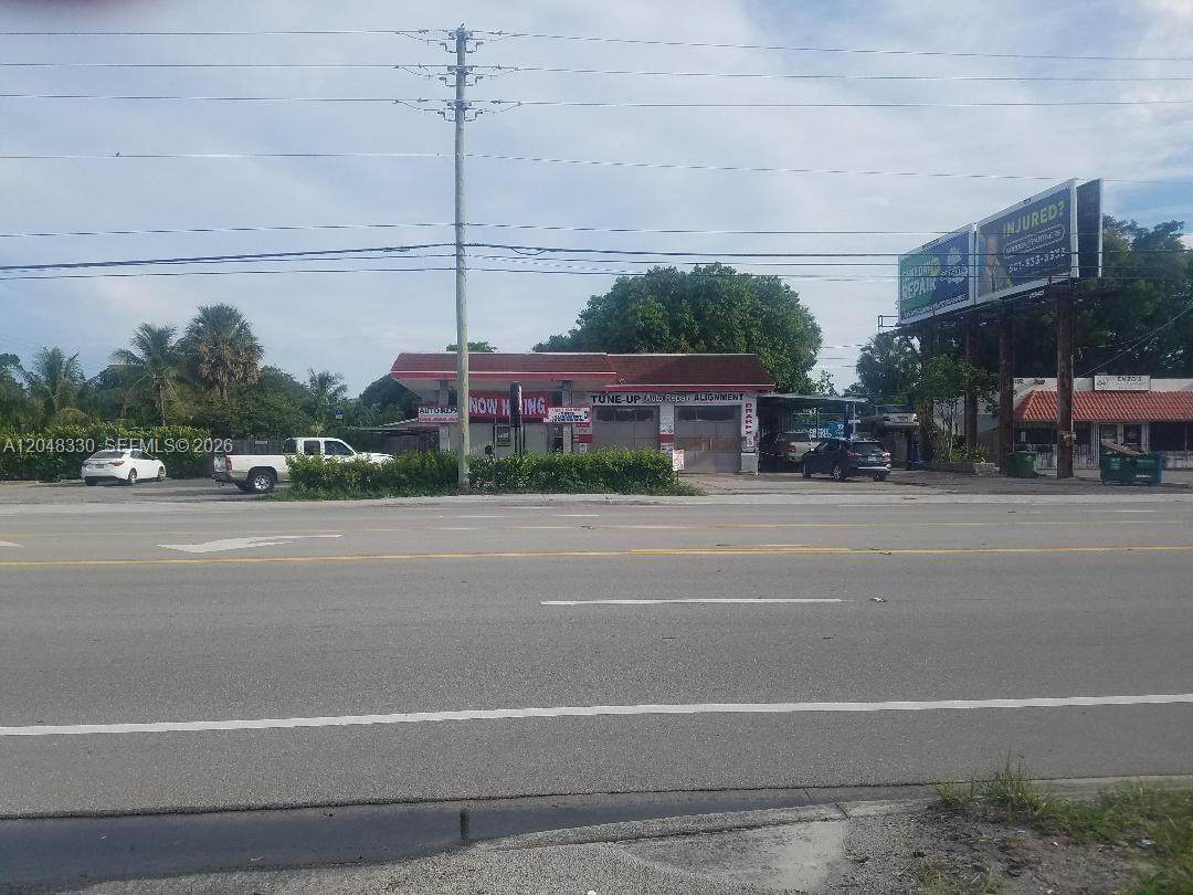 https://bt-photos.global.ssl.fastly.net/miami/orig_boomver_1_A12048330-2.jpg