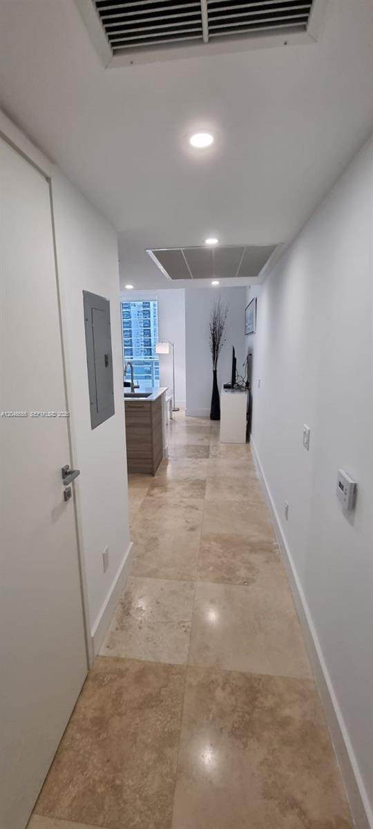 https://bt-photos.global.ssl.fastly.net/miami/1280_boomver_1_A12048656-2.jpg