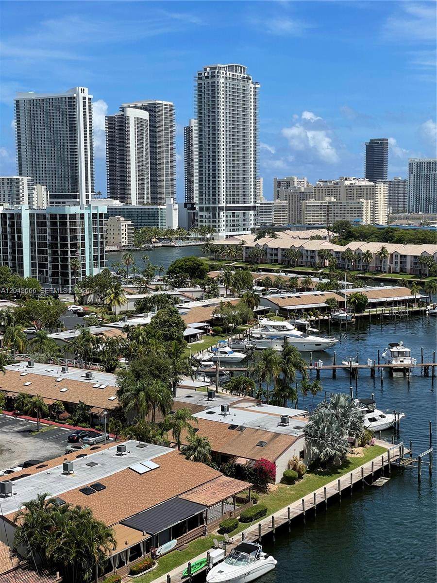 https://bt-photos.global.ssl.fastly.net/miami/orig_boomver_1_A12048666-2.jpg