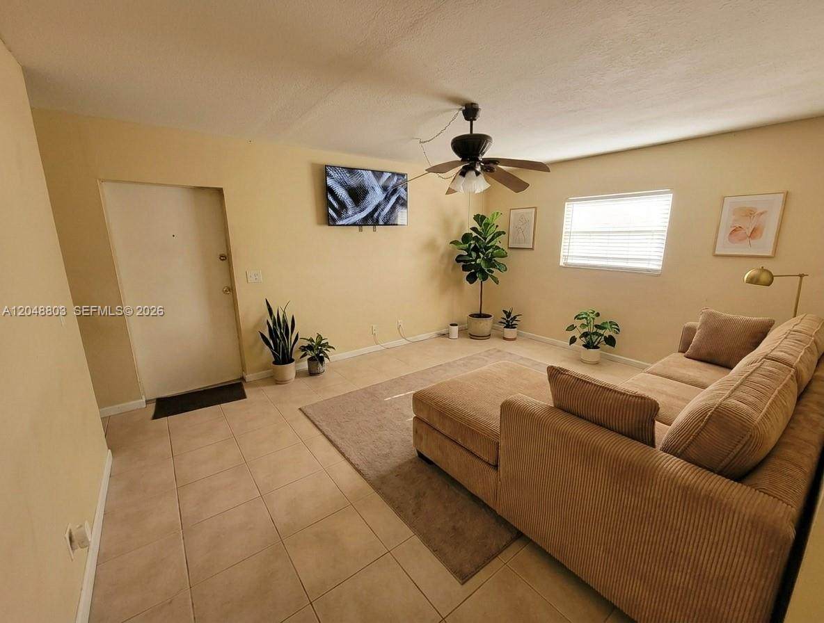 1829 A St - Photo 1